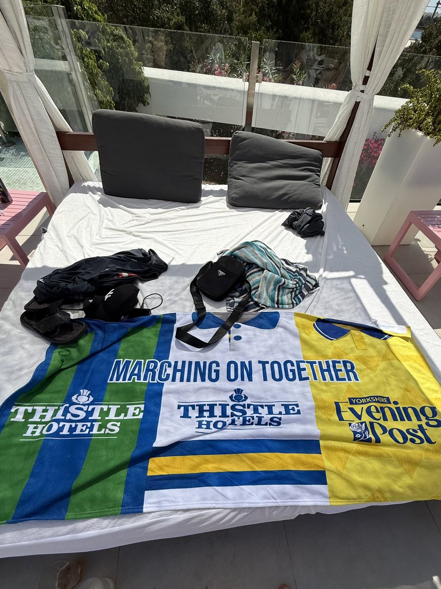 ossett_white's tweet image. Ibiza #LUFC #MOT