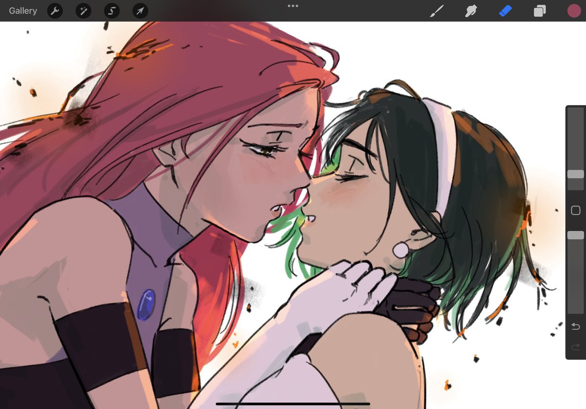 moeiit's tweet image. mizi’s hands on sua’s neck AGH i know what i must do