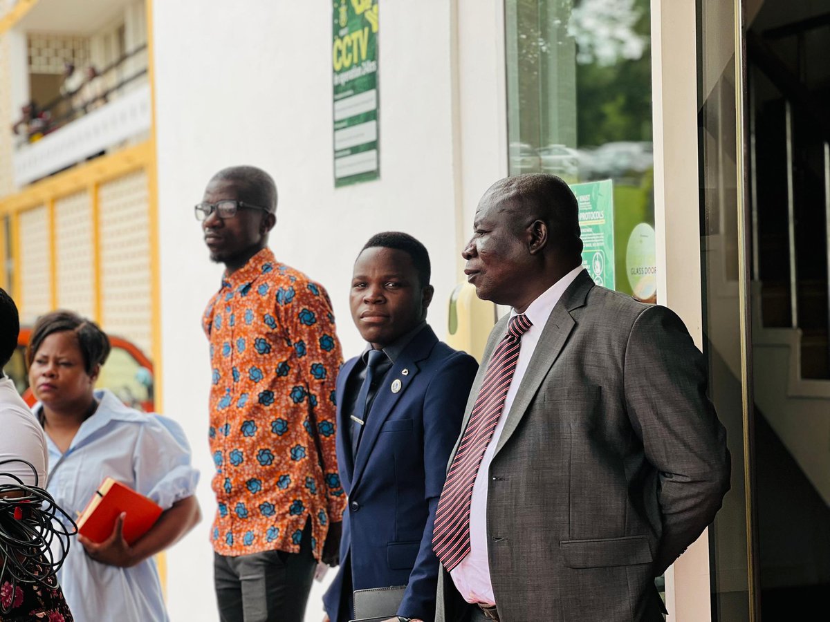 Pascal_M41's tweet image. I had the rare privilege of witnessing royalty as we warmly welcomed His Majesty King Mswati III of the Kingdom of Eswatini to the KNUST Main Administration.His visit to is not only a symbol of wisdom but also an inspiring and unifying gesture for our beloved continent, Africa