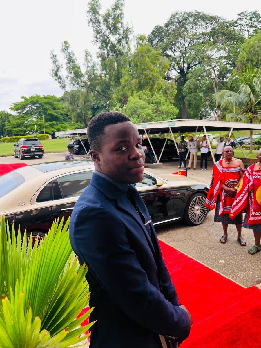 Pascal_M41's tweet image. I had the rare privilege of witnessing royalty as we warmly welcomed His Majesty King Mswati III of the Kingdom of Eswatini to the KNUST Main Administration.His visit to is not only a symbol of wisdom but also an inspiring and unifying gesture for our beloved continent, Africa