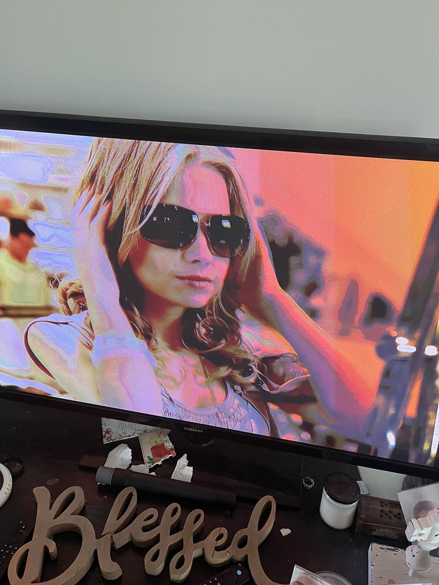 collegeking's tweet image. Hefty Hannah  1/2 of #buttahbenzo