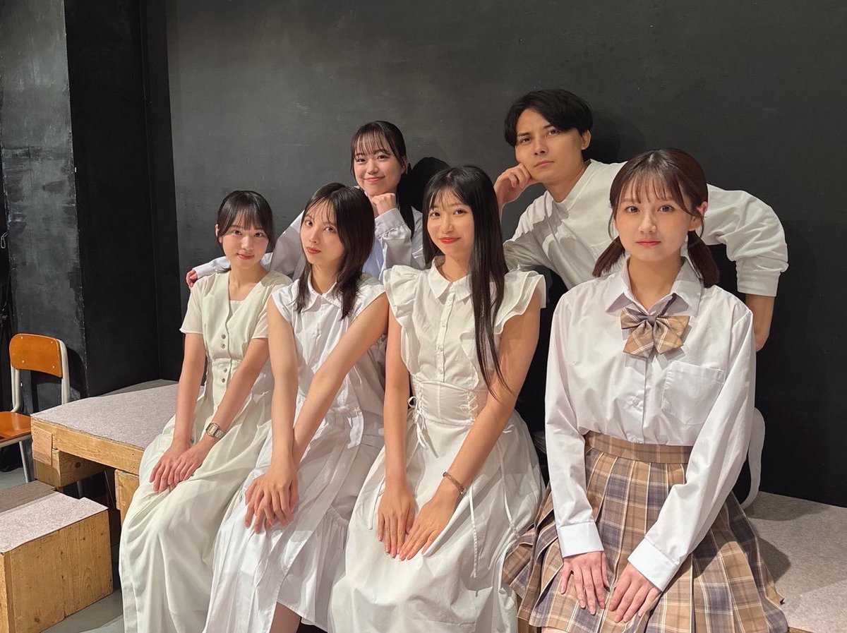 #恋じゃなくても 2日目3公演
無事に終了しました〜〜💐
ご来場いただいた皆様ありがとうございました

今日は友達もたくさん観に来てくれて感謝です👼🏼

はまり役だねって言ってもらえるのがとても嬉しい
当日券もあるみたいなので是非…！

いよいよ折り返し！明日もがんばりますぞよ〜🔥 
 #ノトコイ