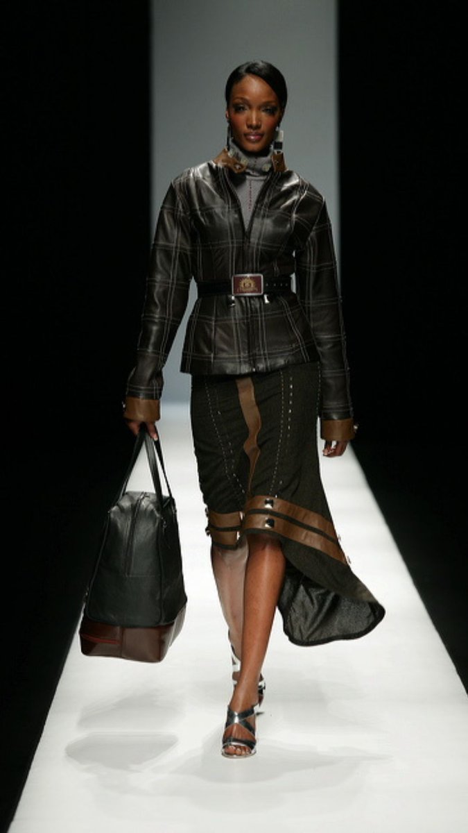"Vanya Mangaliso was a distinguished fashion designer and businesswoman... As one of the first fashion brands to tap into heritage, Sun Goddess's designs were a celebration of South African culture." - Dr Precious Moloi-Motsepe 

#RIPVanyaMangaliso 

africanfashioninternational.com/tribute-to-van…