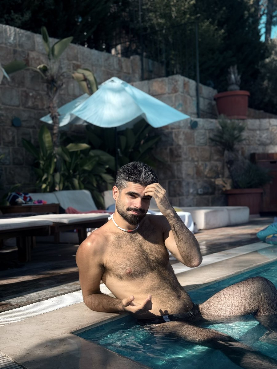 While my perfect eden goes down in flames 🍃