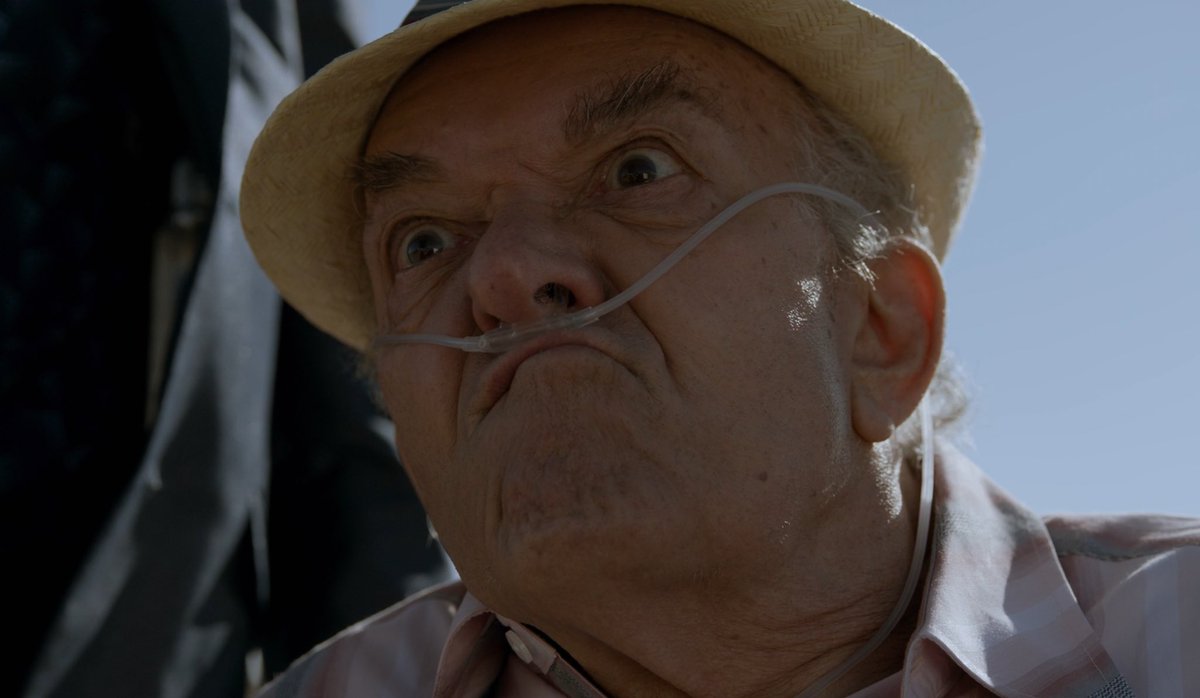 قاندولف tweet media