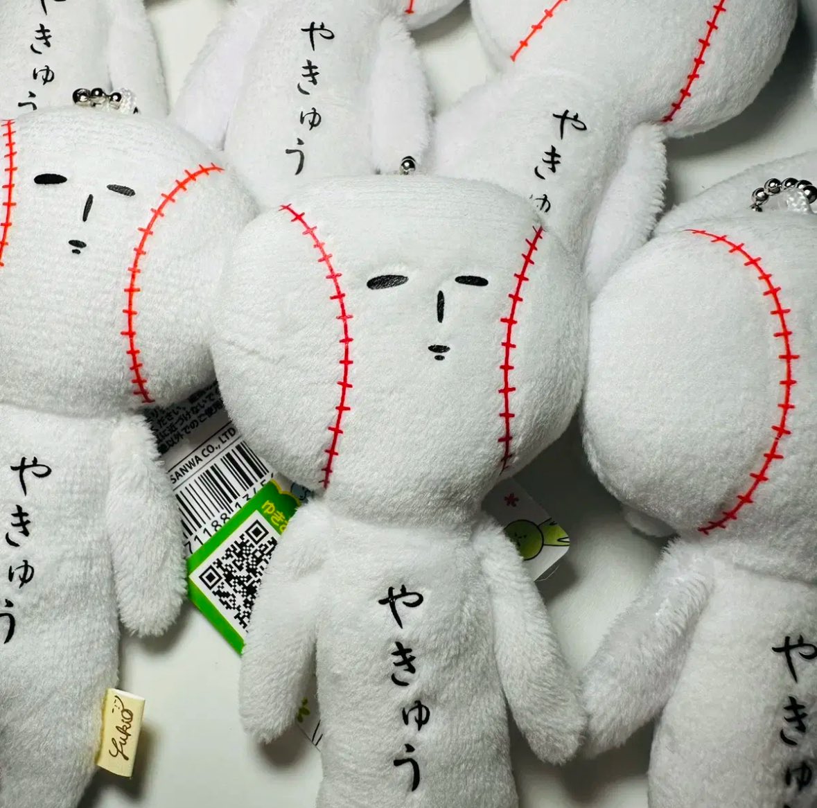 #rt 제가 너무나도 응원하는 전상현 선수의 100홀드를 기념하여 알티추첨 한분께 유키오 야구인형을 드립니다⚾️ 
추첨은 7월 5일 토요일
갸빠한정