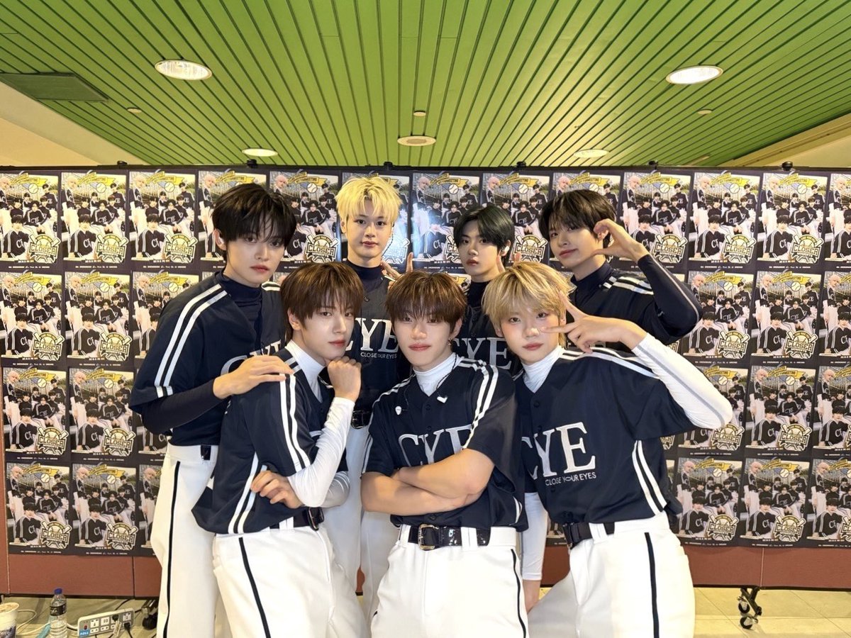 closeyoureyes_7's tweet photo. [📸] 
CLOSE UP 
250628 CLOSE YOUR EYES 1ST FANMEETING [CLOSER MOMENTS] IN TAIPEI ⚾️

#CLOSEYOUREYES #클로즈유어아이즈
#클유아 #CYE 
#Snowy_Summer https://t.co/queDniMEdu