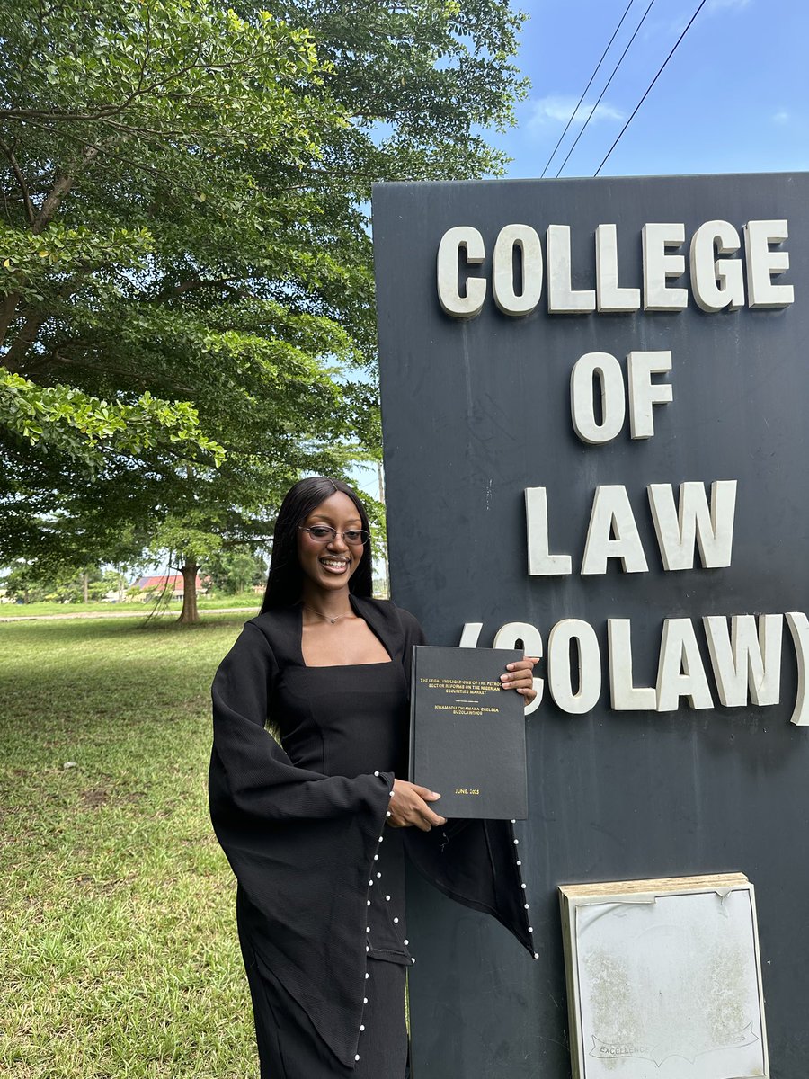 whatisamaka's tweet photo. Little Ms. LLB https://t.co/ZmCofLC73l