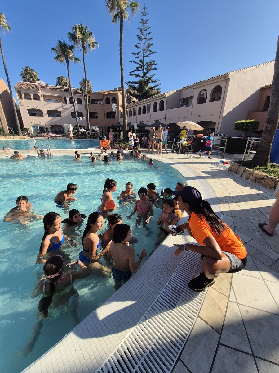 Natalie Gil tweet media