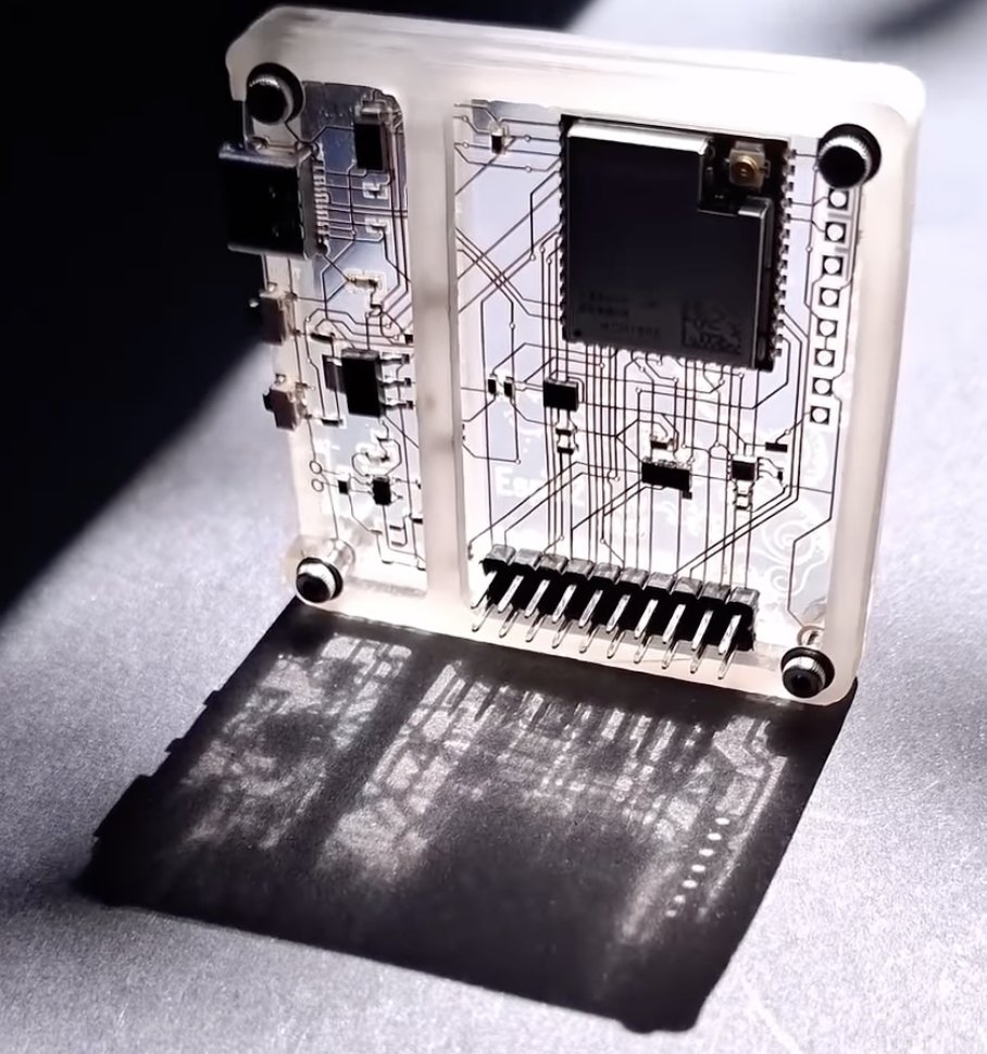 Tom Stokes tweet media