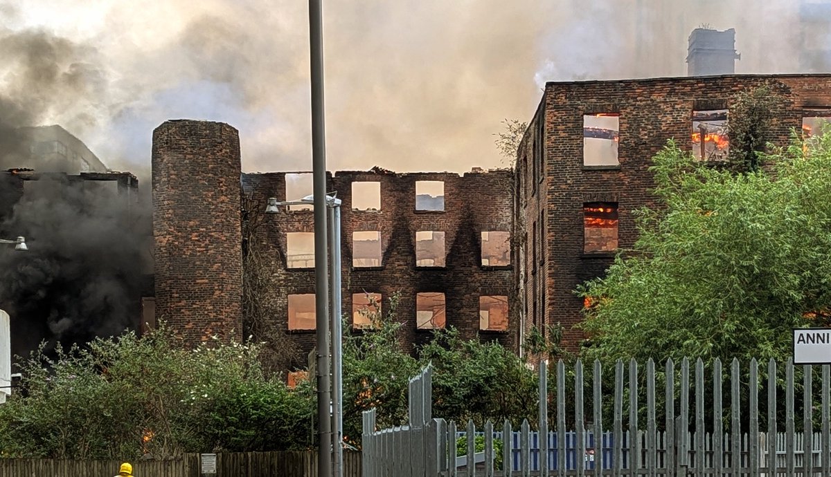 modernistsoc's tweet photo. The Hotspur Press Fire: A Wake-Up Call for Manchester's Heritage

Could the Toast Rack be next?
https://t.co/aCretSmJrB https://t.co/Rfp3fflEce