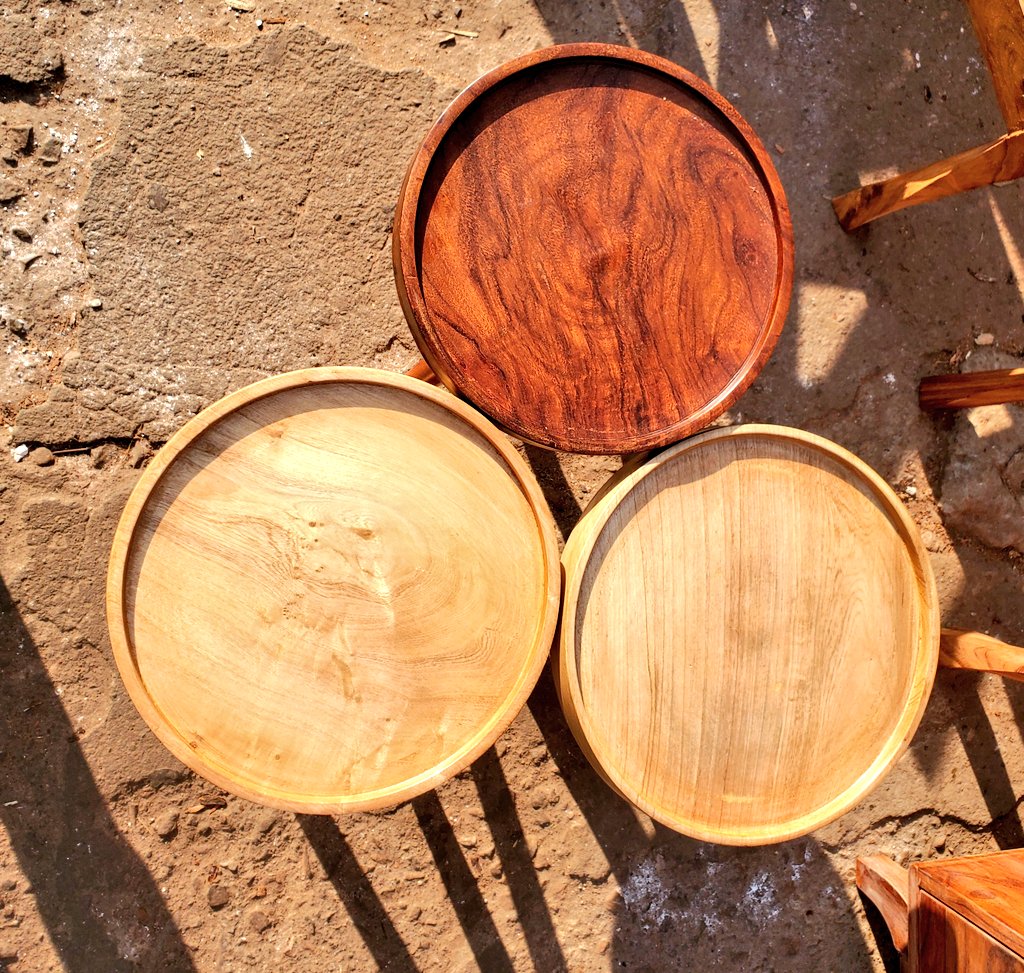 These litoz ,Trio Tables are available at Our furniture store. Dm us for more information.