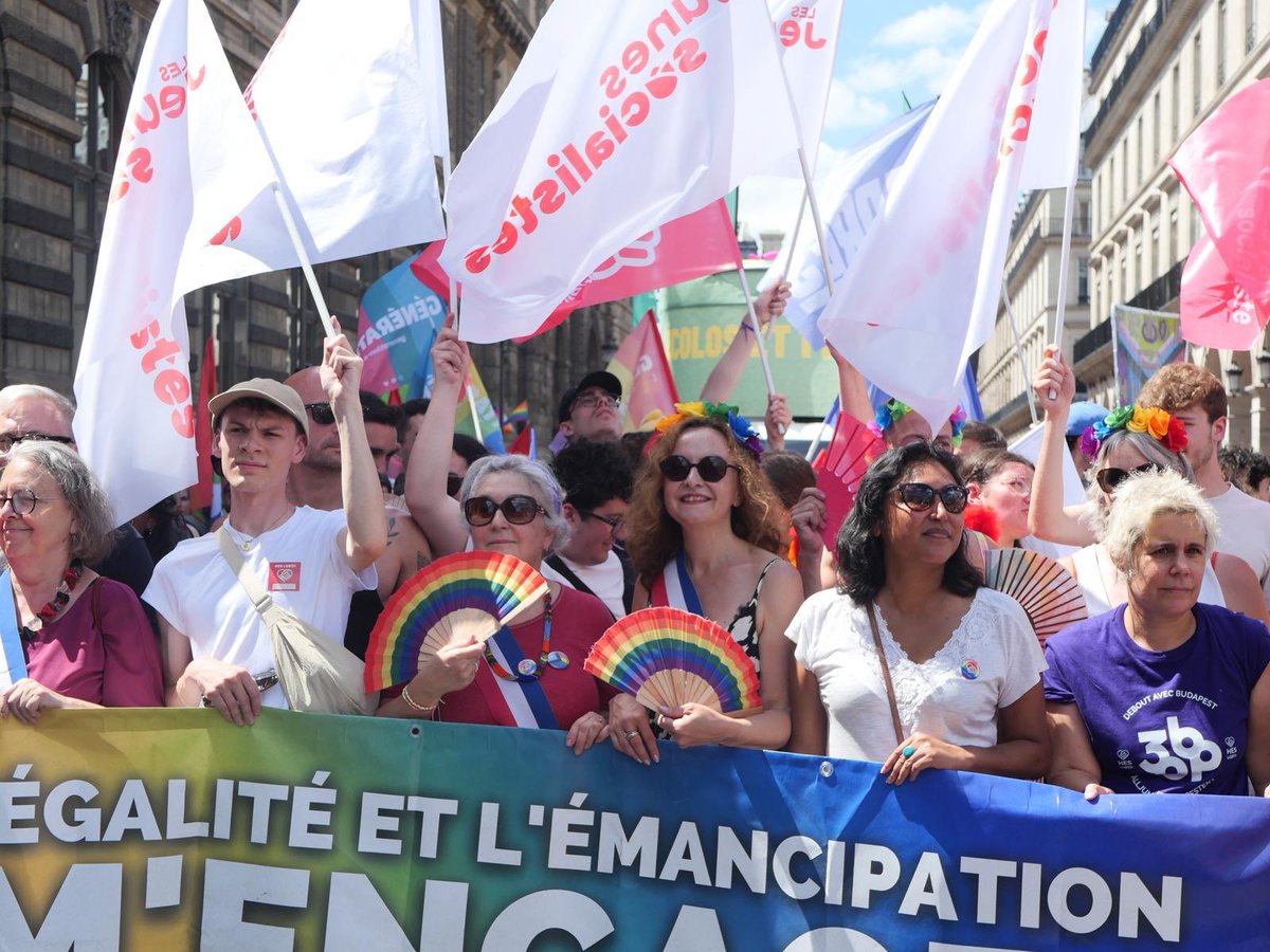 Parti socialiste tweet media