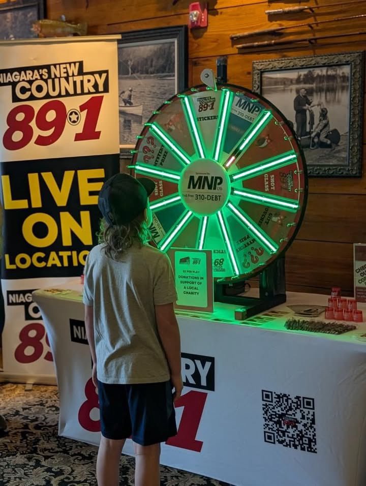 country89_1's tweet image. Dog days of summer are here! Cool off with us at Bass Pro Shops and find a #greatdeal during their Canada Day #sale! 🇨🇦

While you’re here, stop by the bbq outside and grab a burger or hot dog 🌭🍔 - with all proceeds going to the Kids Summer Derby. They’ll be here from 11-3!