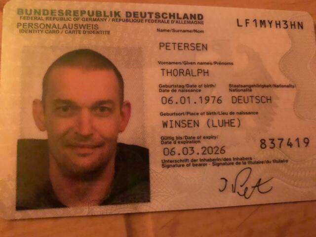 Bitte zeigt mich öffentlich..egal wo