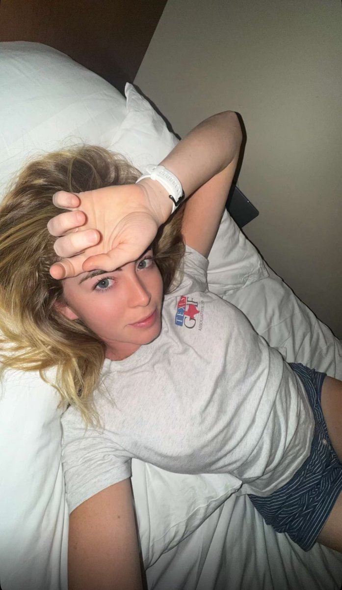 itsgracecharixx's tweet image. I have something to share with you all. I've been in a secret relationship for a year now. He’s wonderful and has given me everything I wanted at the right time. He’s the best man any woman could love. He supports me in everything I do, and I hope to introduce him to you all soon