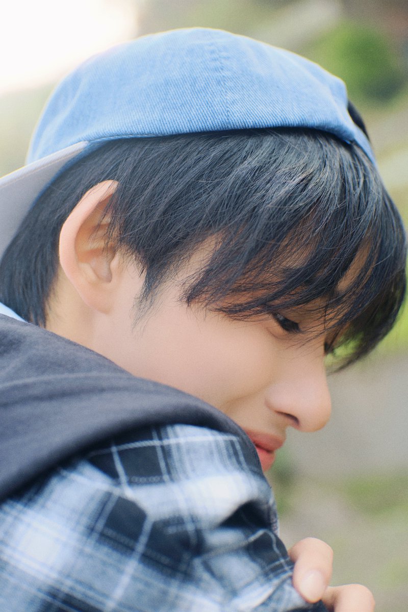 1VERSE_official's tweet photo. 'NATHAN'

1VERSE 유니버스 Concept Photo 1

✶ MULTIVERSE ✶ Pre-Release
➯ 2025.07.04 12PM KST

#1VERSE #유니버스 #NATHAN #네이슨
#Multiverse #1VERSE_Multiverse
#The1stVerse #1VERSE_The1stVerse https://t.co/yVX3tgLZta