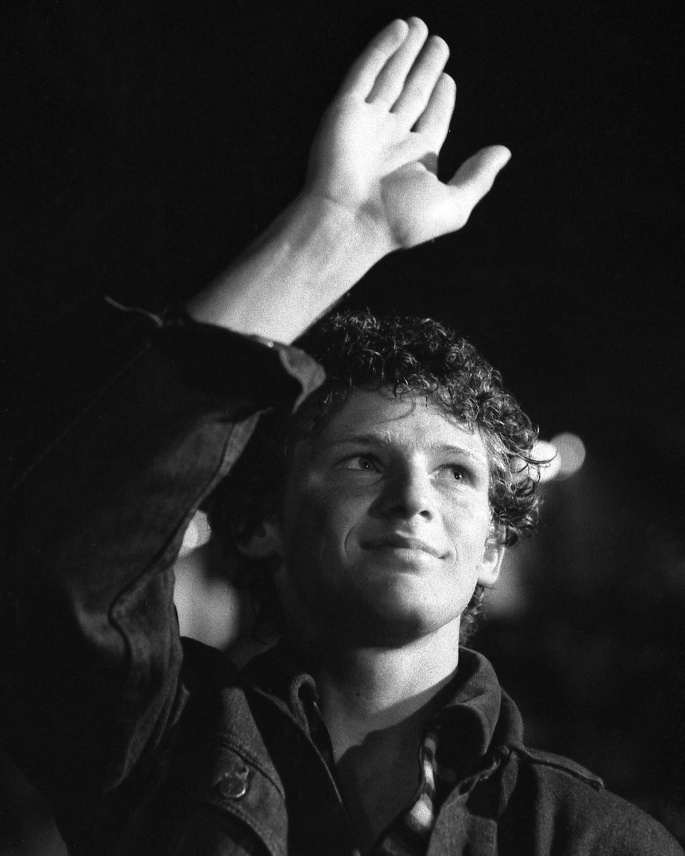 #OnThisDay - June 28, 1981

The day family, friends, and all of Canada lost Terry Fox to cancer.

Terry started a marathon against cancer. Together, we can finish it. Donate or join us for the #TerryFoxRun on September 14 and start fundraising today: terryfox.org
