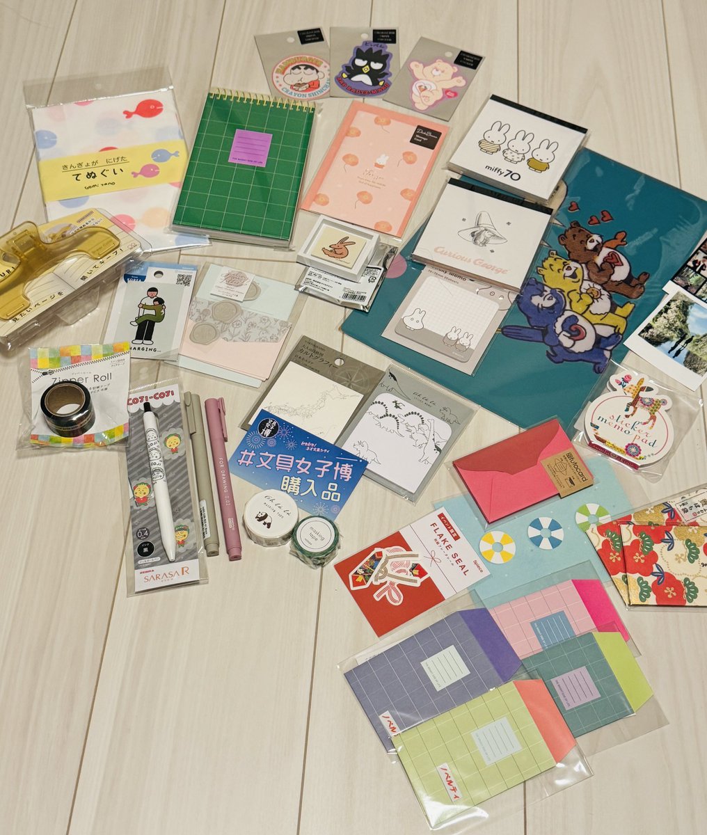 ____19988436's tweet photo. 初めての文具女子博大満足🌼
素敵な文房具たくさんあって楽しかった〜
また来年も開催されたら絶対行く💭

 #文具女子博購入品
#文具女子博トーキョー
#文具女子博
@bungujoshi https://t.co/iSWhztzrb2