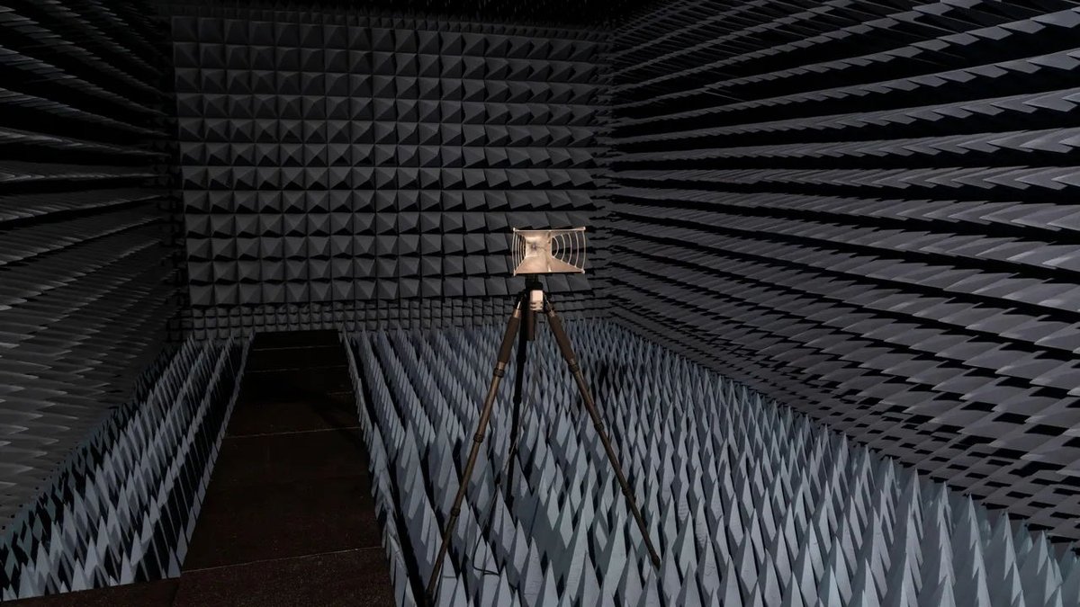 bishopfox's tweet image. Echo-chamber prompt attack shows LLM guardrails can still be warped. Neural Trust got GPT & Gemini to jailbreak ~90% of the time with subtle multi-turn cues. Good reminder: context poisoning ≠ solved.
Read the Dark Reading write-up: bfx.social/45LsRAP