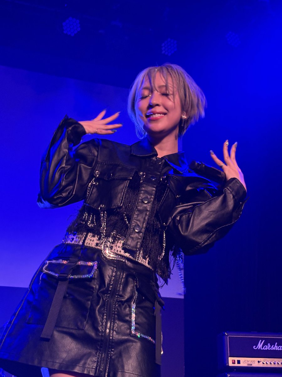 taketomo_222's tweet photo. Lifesta LAST FESTIVAL
2025.6.28 at unravel tokyo
👏👏👏お疲れ様😊
楽しい時間をありがとう
また、何処かで再開できますように🫶☺️
今日でLifestaは終了してしまったけど、Lifestaの事はずっと忘れないよ👍😊
ありがとう❤️🔥
#Lifesta
#LiLiley💙
#MIORI💚
#AMI🩷
@Lifesta_R https://t.co/wIjqTEZfLS