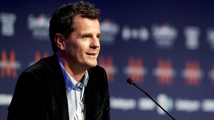 Martin Österdahl to Step Down as Executive Supervisor of Eurovision dlvr.it/TLcNVH