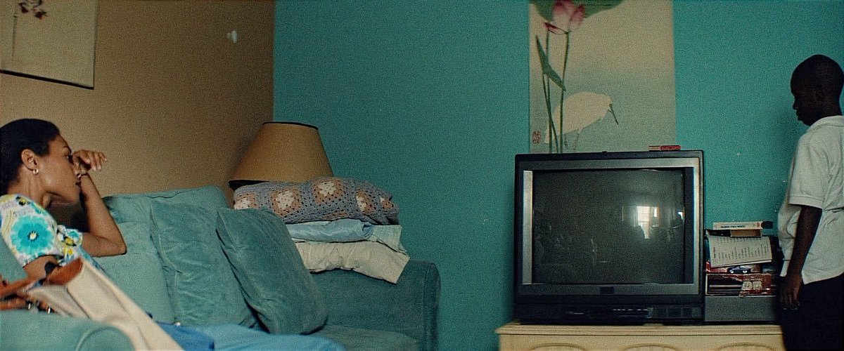 screencaps tweet media