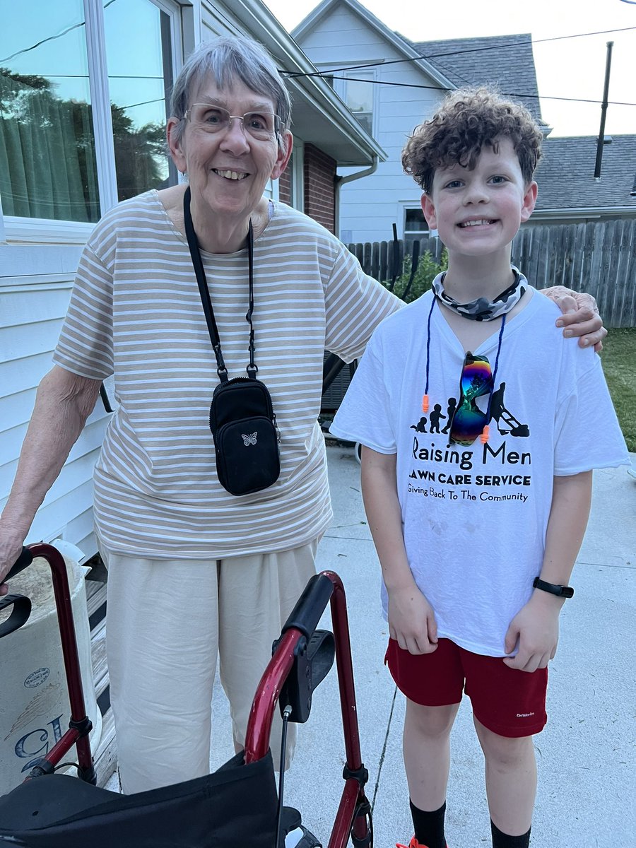 iamrodneysmith's tweet photo. Micah of  Lincoln, Nebraska who  is taking part in our 50 yard challenge mowed a new lawn recently. Great job. https://t.co/hTDea8y8Ov