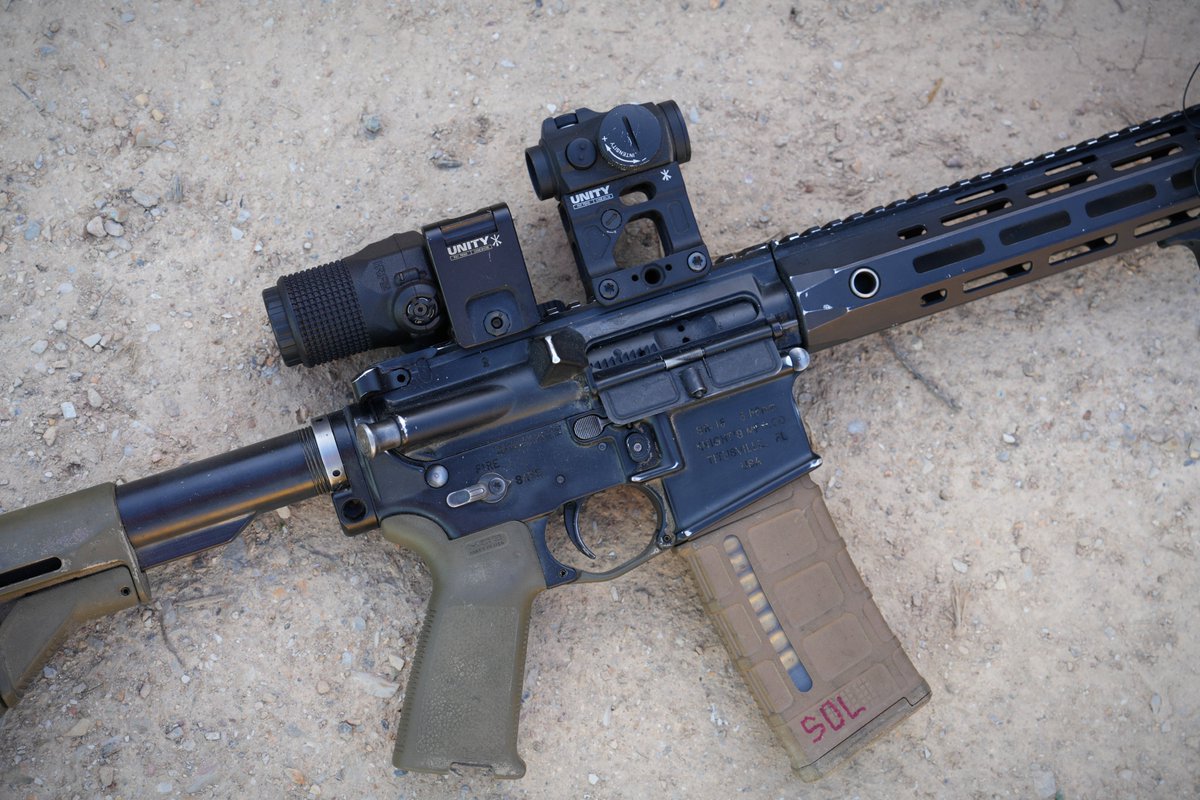 rooftopdefense's tweet photo. The Aimpoint Micro has a storied history of being one of the most dependable optics and the choice of many professionals and enthusiasts.

The T2 comes in at a mere 3 ounces with a 2MOA dot and a whopping 50,000 hour battery life. Night vision capable with a multitude of mounting options available.

Freshly restocked at your favorite ramen bar :) Link in bio

#rooftopdefense #aimpoint #knightsarmament #kac #sr15