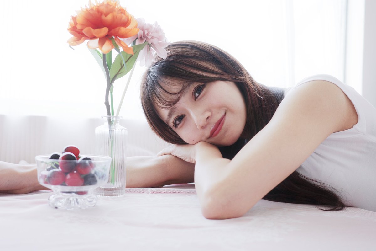 日付が変わって､昨日の速報です！
約5年3ヶ月ぶり･2度目の宮本はなさんです！

Model.
宮本 はな さん
<a href="/HANA_MYMT2019/">宮本 はな🍀</a> (X)
hana.mymt (Instagram)

RICOH GRIIIx
JPG Standard.
VSCO App. Color Reconnected.

#GRIIIx 
#都市と肖像 
#ストリートポートレート 
#ストリートフォト