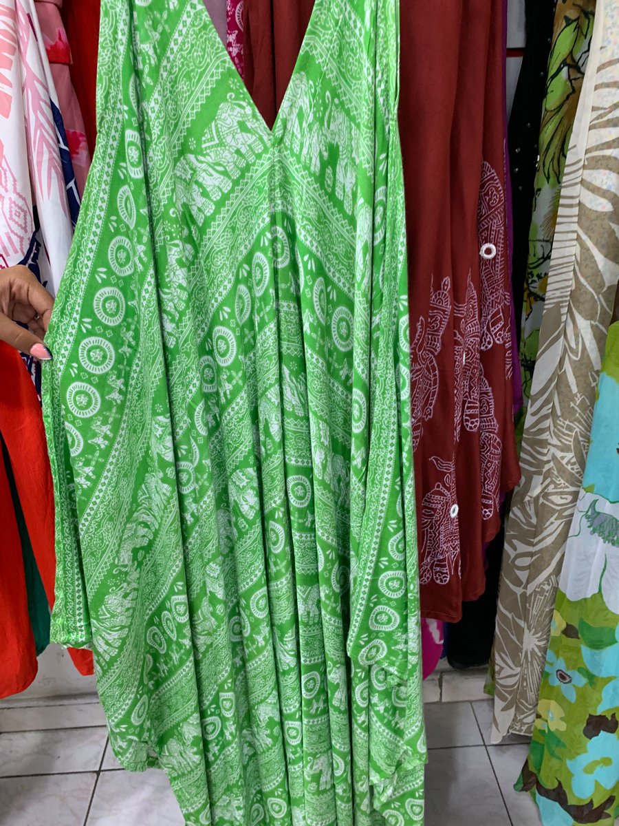 hindushop's tweet photo. Nuevos vestidos $17 https://t.co/8PgLQgPbF5