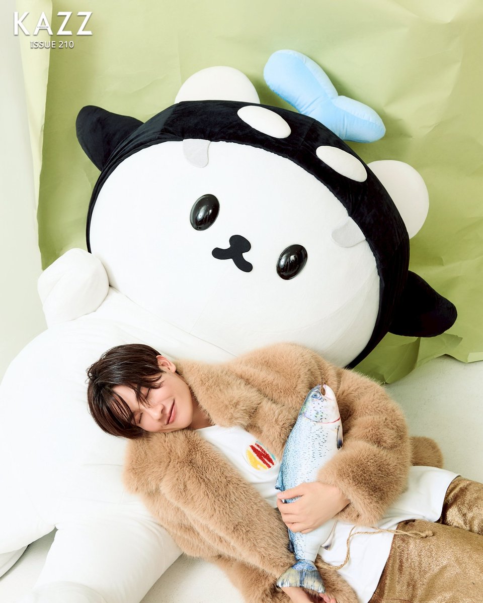 tawan1_V's tweet photo. Selamat malam dari saya dan anak bontot https://t.co/GHql4y9A5n