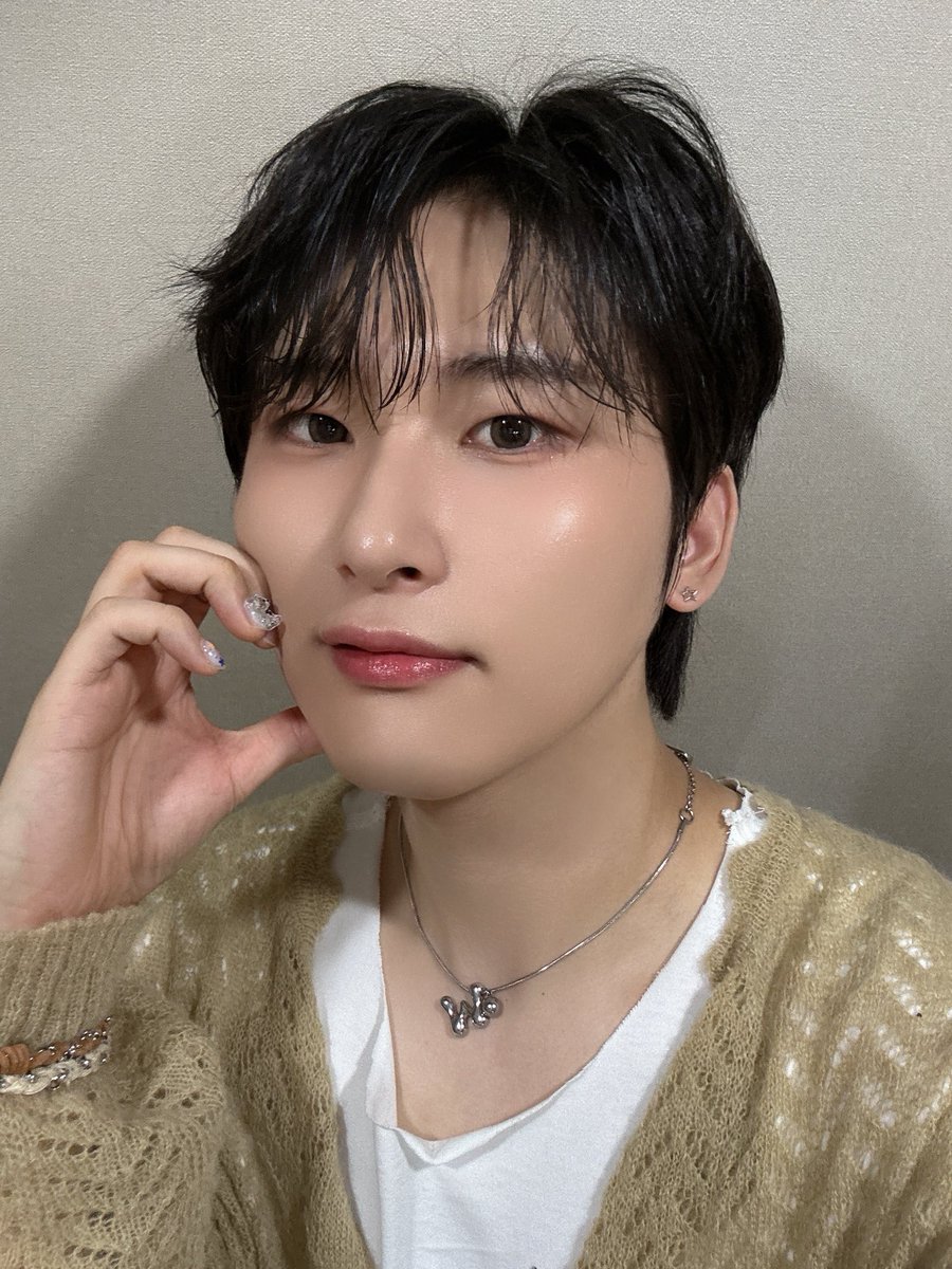 발그레 음중도 끗
#우빈