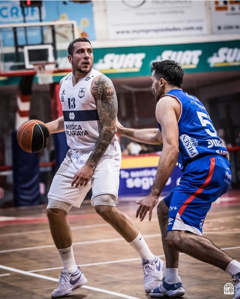 Mauro Zubiaurre (<a href="/MauroZ_13/">Mauro Zubiaurre</a>) seguirá en <a href="/DSCbasquet/">Defensor Sporting | Básquetbol</a>, que completa sus 5 fichas mayores. Se suma a Facundo Terra, Mateo Bianchi, Federico Soto y Theo Metzger. Cerca de cerrar a Nicolás Lema como sub 23 y esperan respuesta de Dion Wright para continuar como extranjero.