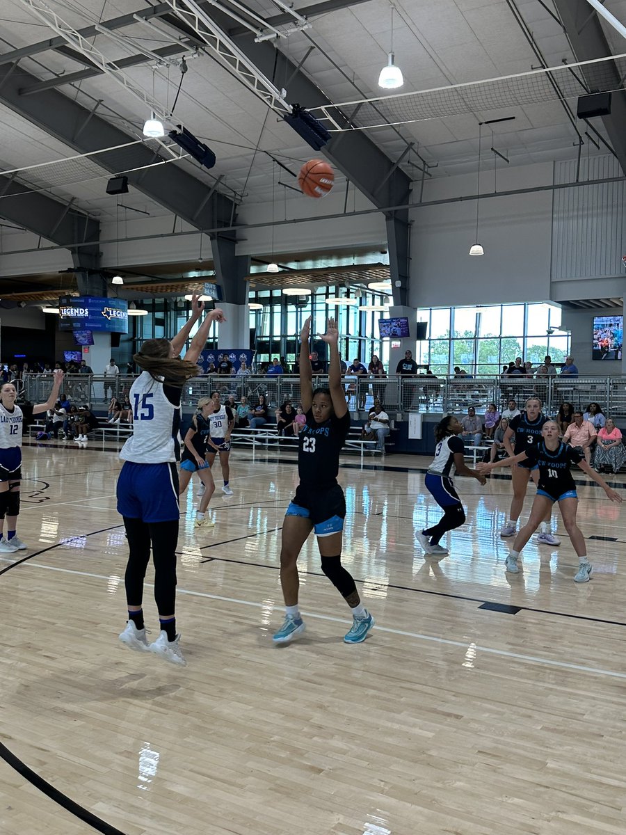 ACH_GBB's tweet photo. 🏀 Game Updates #TheTuneUp🏀
2nd round of games:
@ladythunder12 Gooden
Vs
@CWHOOPSAAU 
#ACHGBB #AlamoCityHoops https://t.co/JQMWrQo1ae