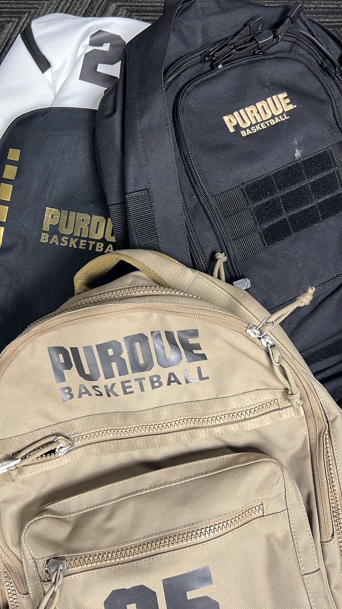 theplayerstrunk's tweet image. Hey Purdue fans,
Should we drop a new 🏀 trunk?
25 likes we’ll add it to the calendar this week!
#TPT #Purdue #BoilerUp 🚂