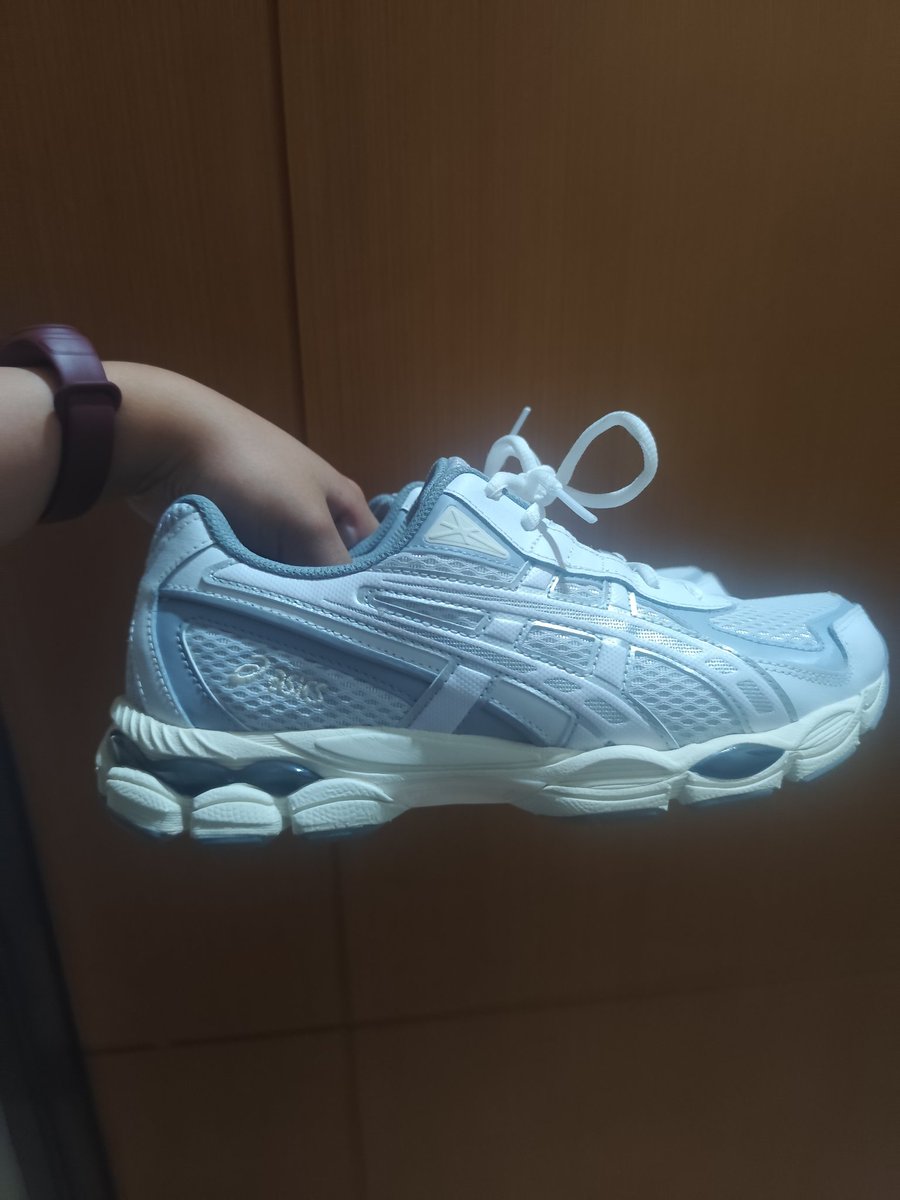 nins ✨ tweet media