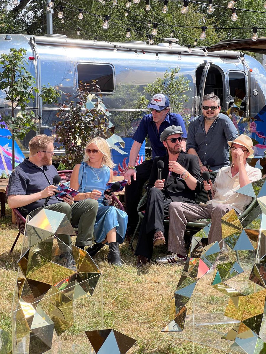 Gaz Coombes (@gazcoombes) on Twitter photo Such an honour to open the pyramid stage #glastonbury with <a href="/SupergrassHQ/">Supergrass</a> yesterday!
It’s always a truly unique experience, we loved playing for you all. Hope everyone has a wonderful weekend ❤️✨🙌
#supergrasscoco30 Such an honour to open the pyramid stage #glastonbury with <a href="/SupergrassHQ/">Supergrass</a> yesterday!
It’s always a truly unique experience, we loved playing for you all. Hope everyone has a wonderful weekend ❤️✨🙌
#supergrasscoco30