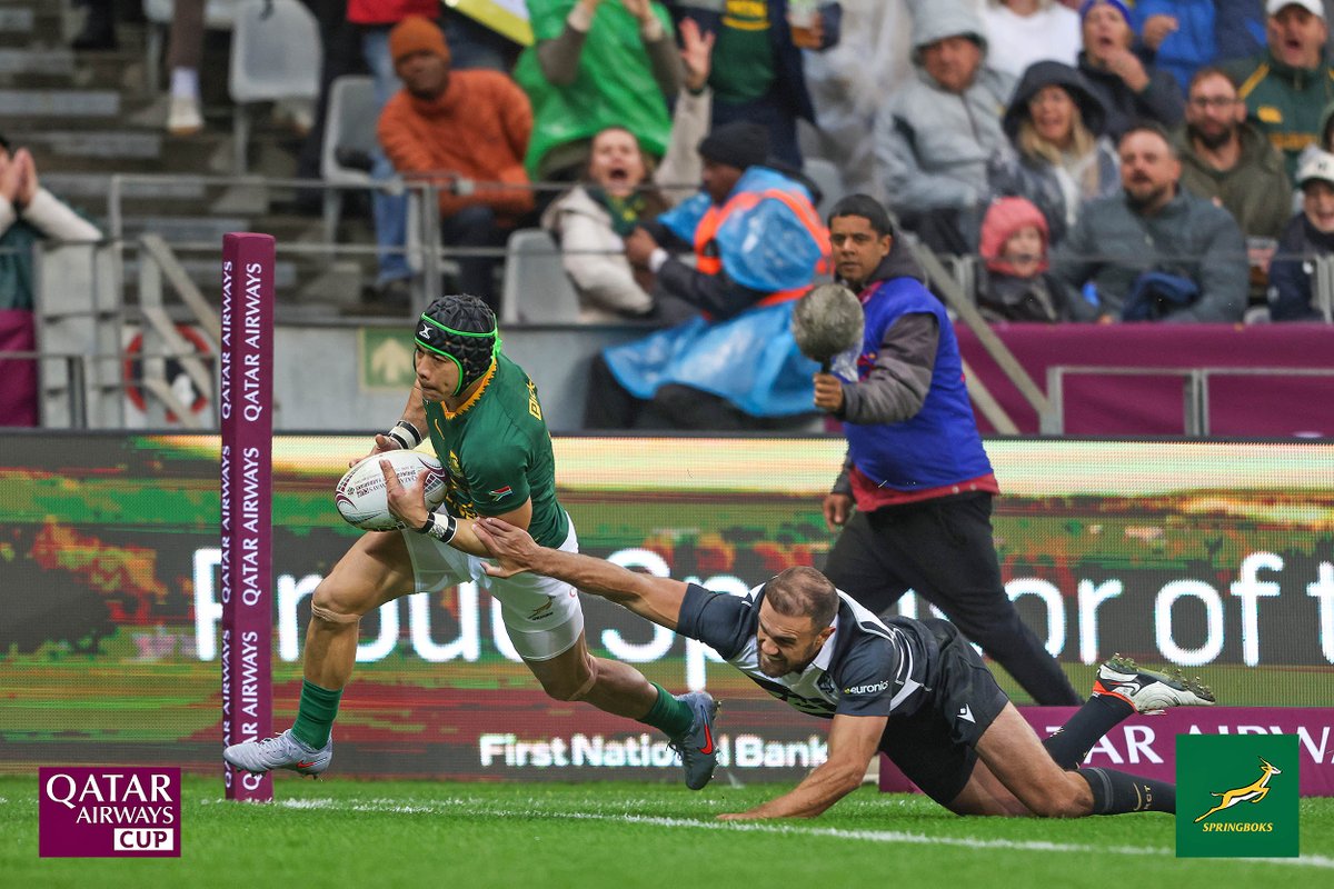 Springboks's tweet photo. Things we never get tired of seeing 👏
#Springboks #ForeverGreenForeverGold #BARvRSA https://t.co/R0uSOyuovc