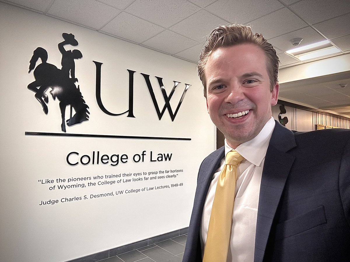 HeldenKETTER's tweet photo. It was a pleasure and a privilege to present my upcoming law review article at @uw_law University of Wyoming College of Law, forthcoming in @uofcincy University of Cincinnati College of Law Review.
-Christian Ketter–@uiclaw University of Illinois Chicago School of Law https://t.co/P2NgIBm6KE