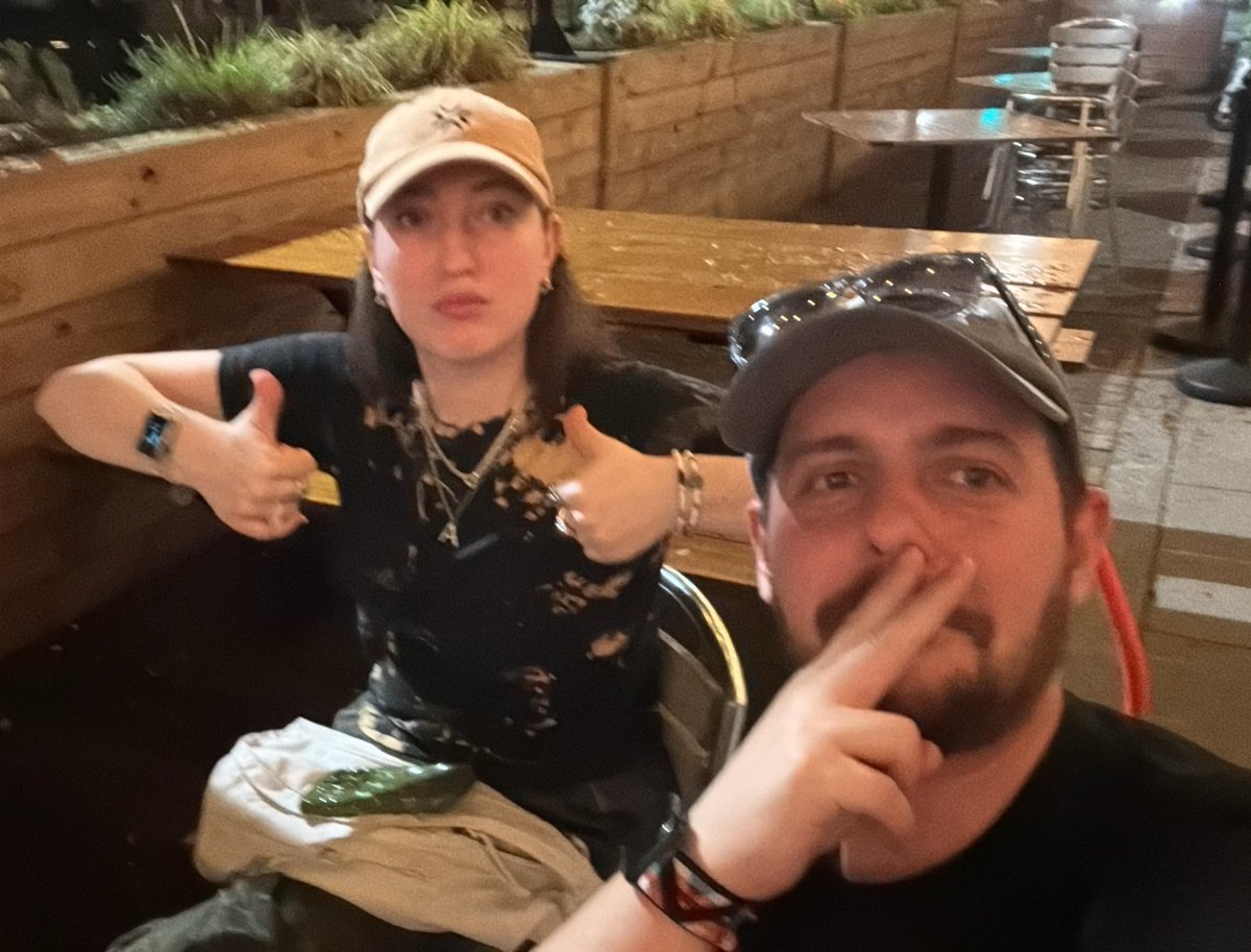 SimpleAloe's tweet image. My time at RLCS is wrapped! I had a lovely time working on b stream, and am looking forward to heading home for a while after being on the road since May 19th ✨
We have GC OQ3 and TMC OQ2 this week! So excited to be back in my natural habitat at my desk.