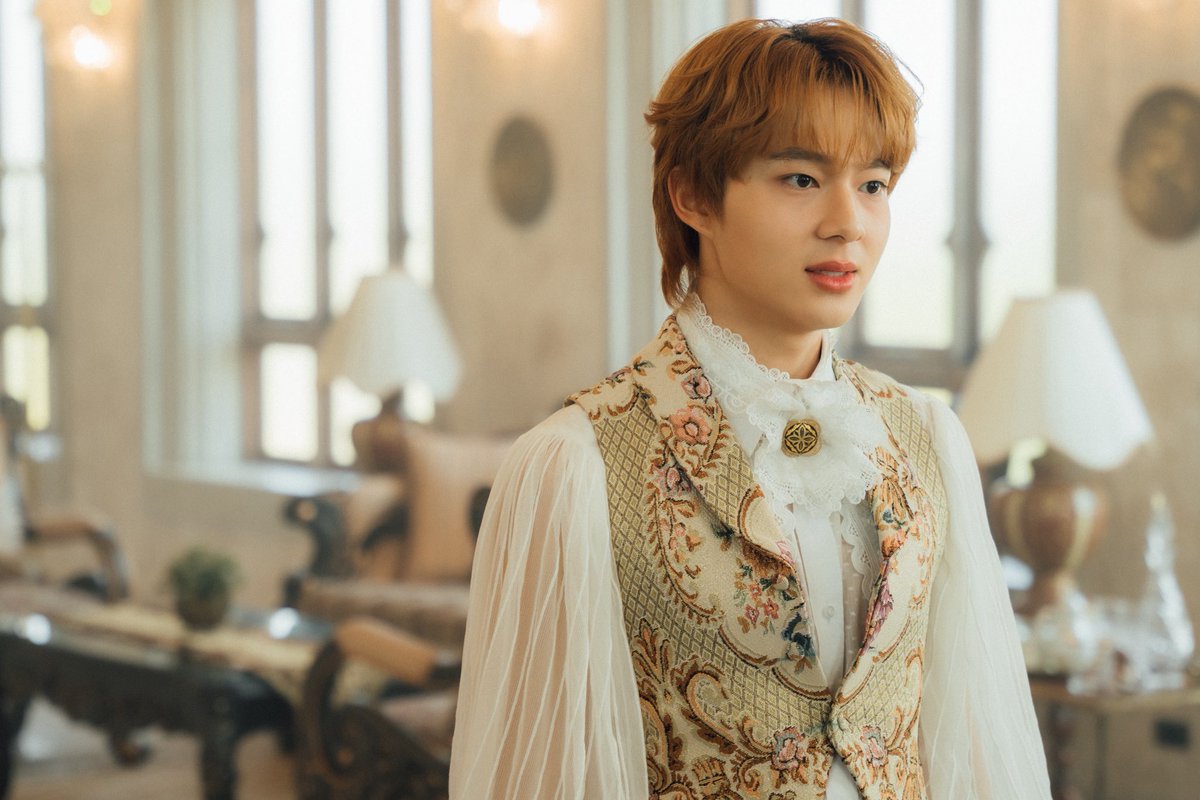 CwrNew's tweet photo. เกร็งมากกับการที่ได้เข้าบทกับอาหนิงซีนนี้ครับ รวบรวมความกล้ามาก ๆ ทั้งตัวผมเองและตัวละคร แต่พอทำได้แล้วรู้สึกดีใจมาก ๆ เป็นประสบการณ์อันล่ำค้ามาก ๆ ชอบ dialogue บทนี้มากเลยครับ ทุกคนดูแล้วเป็นยังบ้าง THE TRUTH BEHIND
#TheNextPrinceEP9 https://t.co/tbvVfaSRRr