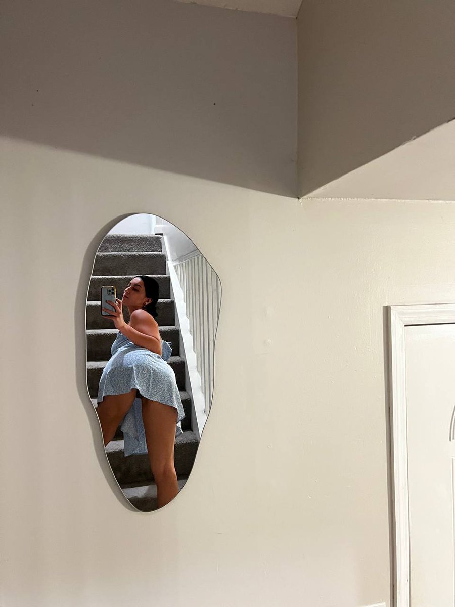 do u have somewhere I can sit? 🤭