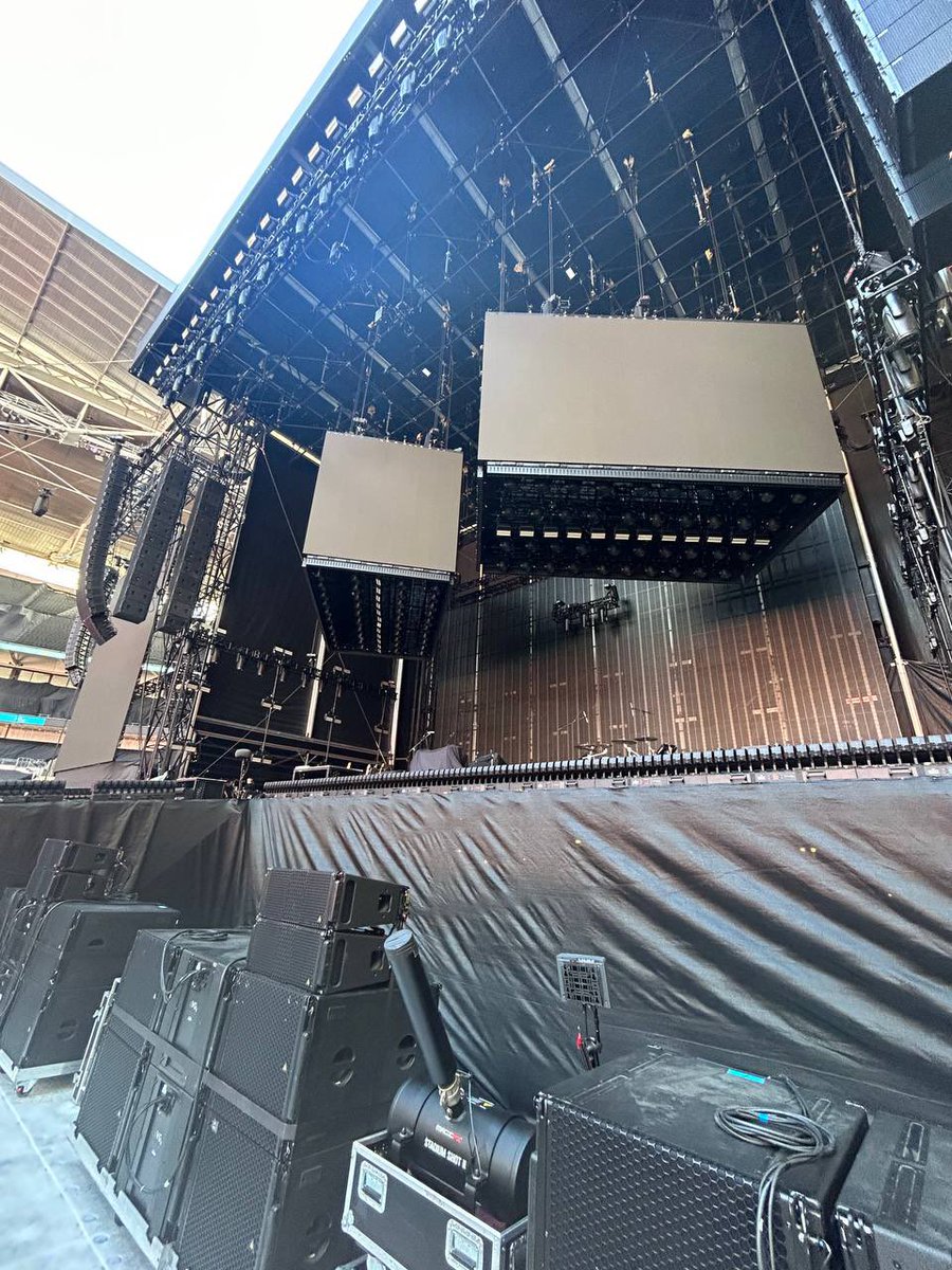 Linkin Park Live tweet media