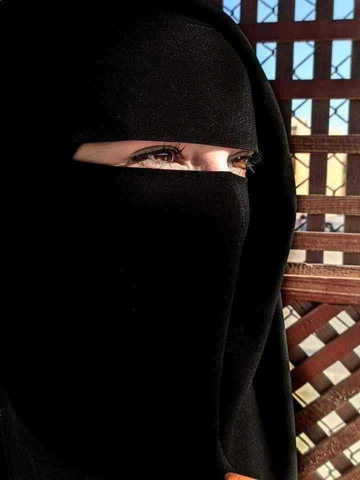 حديث
عبر 
العيون