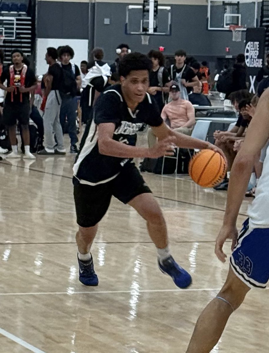 Coach_Frank (@norfolkknights) on Twitter photo Evergreen Christian 6’7 2026 Jafet Valencia <a href="/JafetValencia15/">Jafet Valencia</a> mixing scoring and passing. He can break you down off the dribble and has a powerful burst attacking space. Rangy and quick, shifty footwork. Sees the floor nicely, excellent passer. Jafet hits the dribble pull-up Evergreen Christian 6’7 2026 Jafet Valencia <a href="/JafetValencia15/">Jafet Valencia</a> mixing scoring and passing. He can break you down off the dribble and has a powerful burst attacking space. Rangy and quick, shifty footwork. Sees the floor nicely, excellent passer. Jafet hits the dribble pull-up