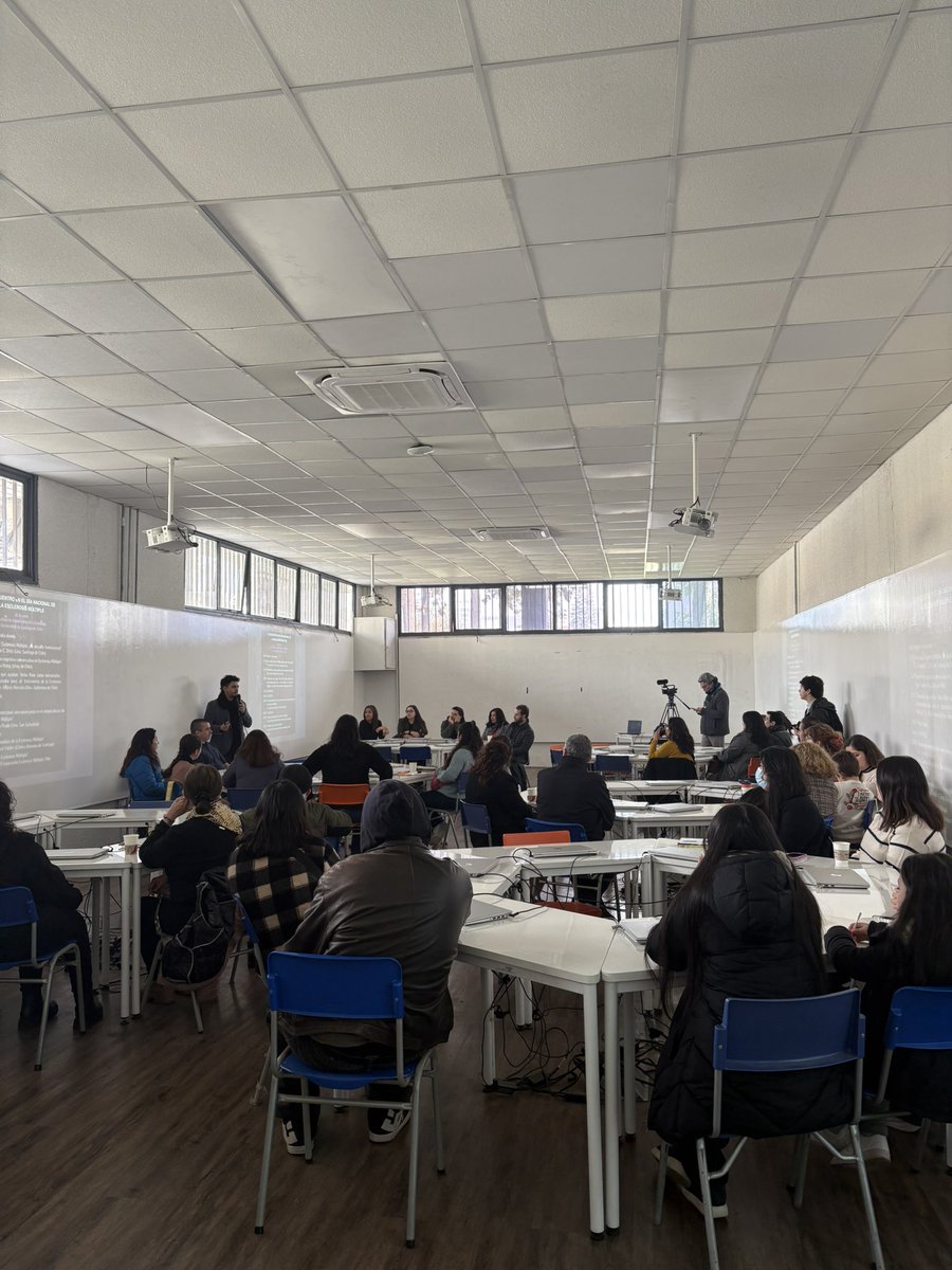 3er Encuentro del Día Nacional de la Esclerosis Múltiple | Dr. Fernando Ortíz, director VIME de nuestra Facultad, da la bienvenida al evento 🙌🏼