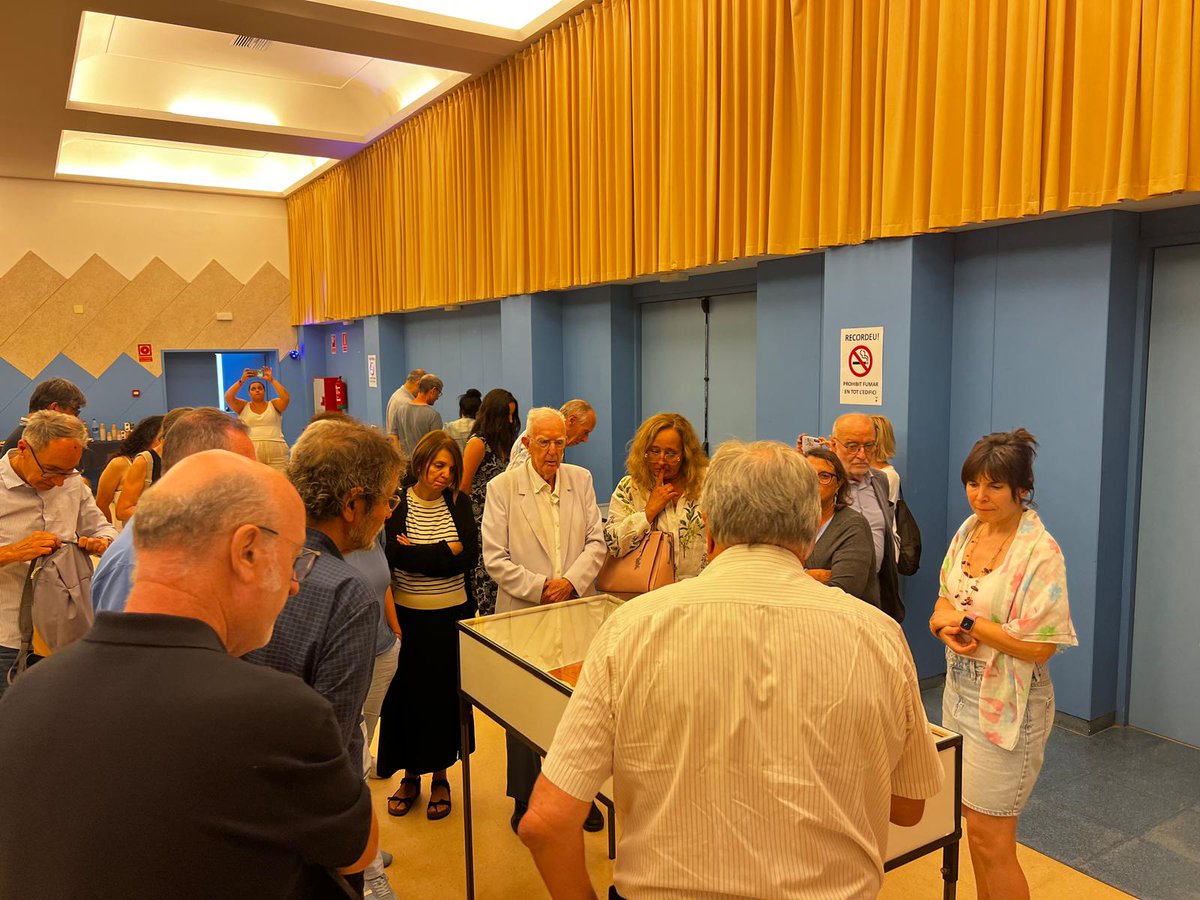 costalluis's tweet image. Hem celebrat al Port de la Selva la III Jornada “Periodisme i Exili”. Aviat es podran consultar al web de @CatedraHNadal les ponències. @elportdelaselva @revistesAPPEC @univgirona @UdGLletres