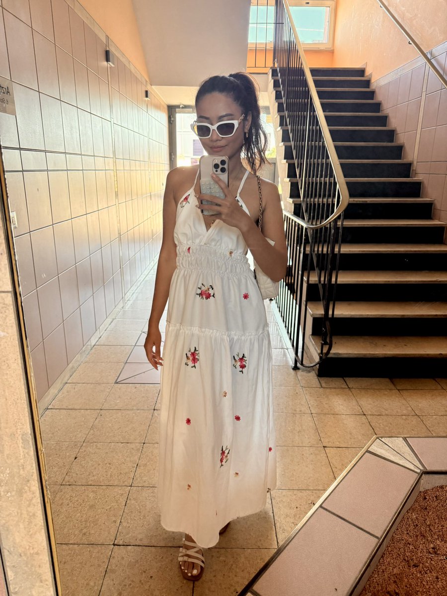 There can't be anyone else 🌸 I should be your only Goddess