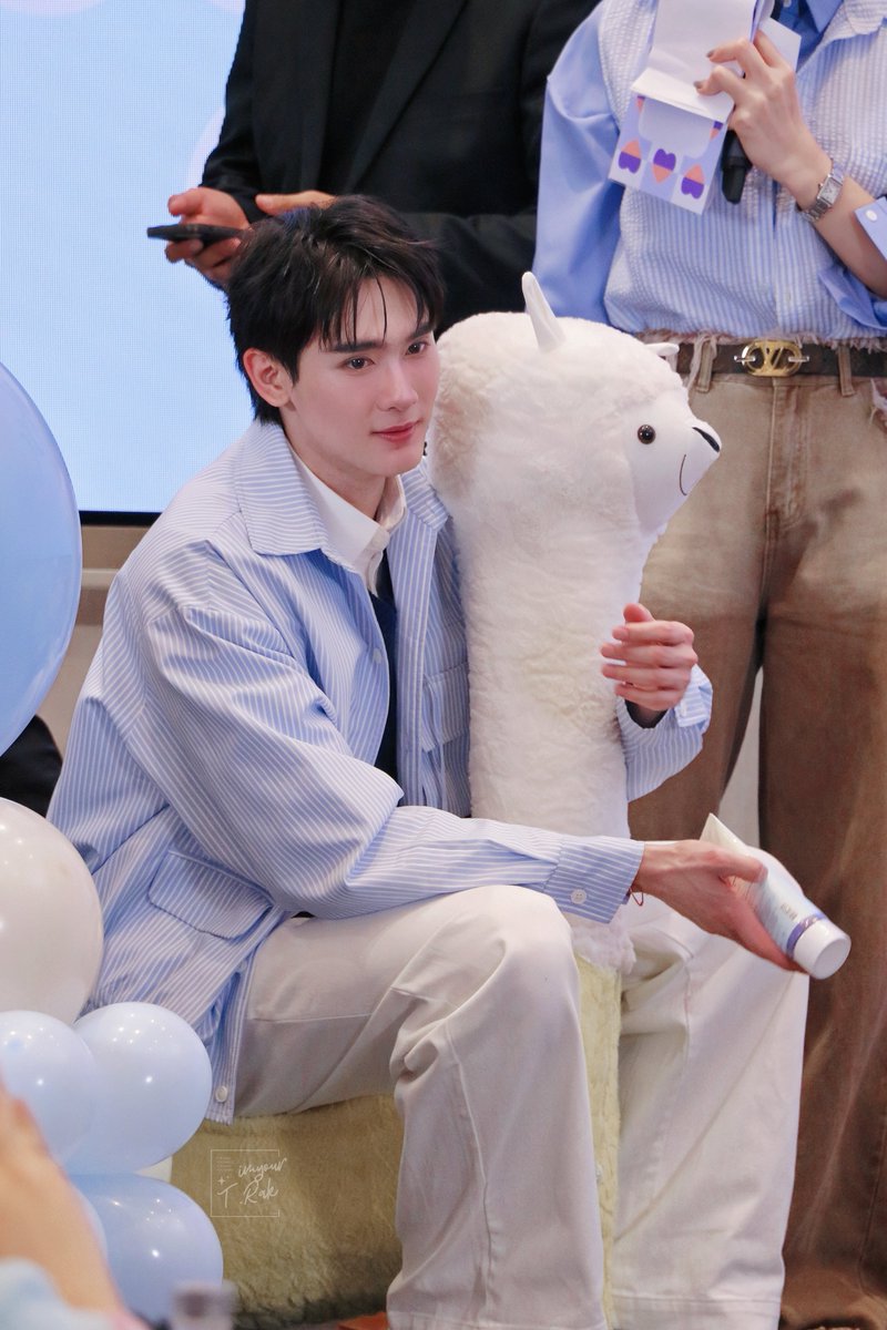 imyourtrak's tweet image. ⋆. 𐙚 ˚ @kasibook #kasibook 🍅

          “พี่เดช”                    ค้าบบบ ૮(⸝⸝０ 𖥦 ０⸝⸝)ა　

BOOK X MAMI LOVELYTIME
#MAMIXBOOK

♡˖ ⊹ #trakmemo ★⋆